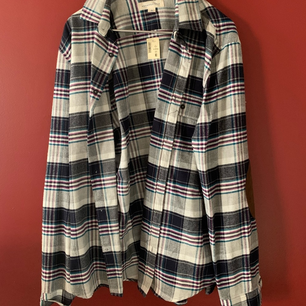 Men’s flannel with elbow pads